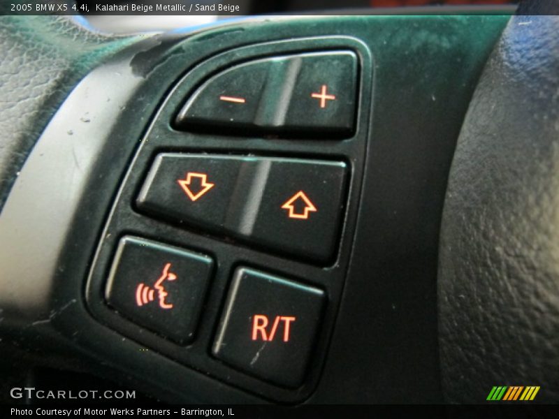 Controls of 2005 X5 4.4i