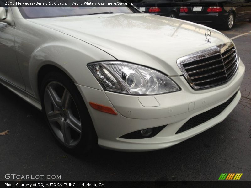 Arctic White / Cashmere/Savanna 2008 Mercedes-Benz S 550 Sedan