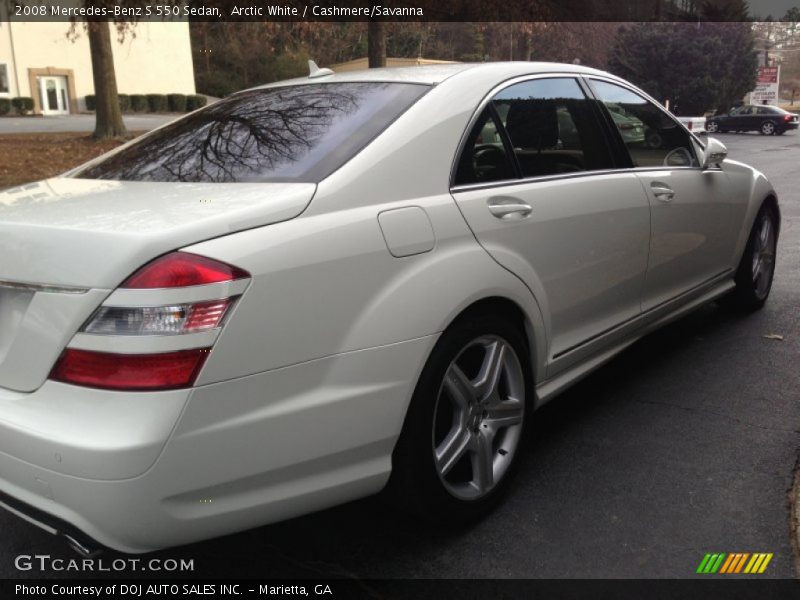 Arctic White / Cashmere/Savanna 2008 Mercedes-Benz S 550 Sedan