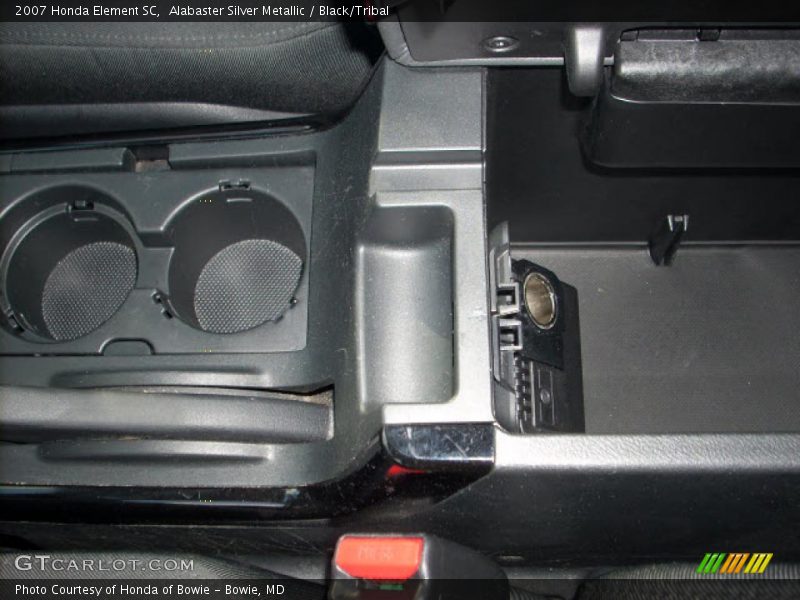 Alabaster Silver Metallic / Black/Tribal 2007 Honda Element SC