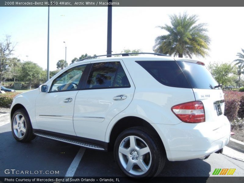Arctic White / Macadamia 2008 Mercedes-Benz ML 550 4Matic