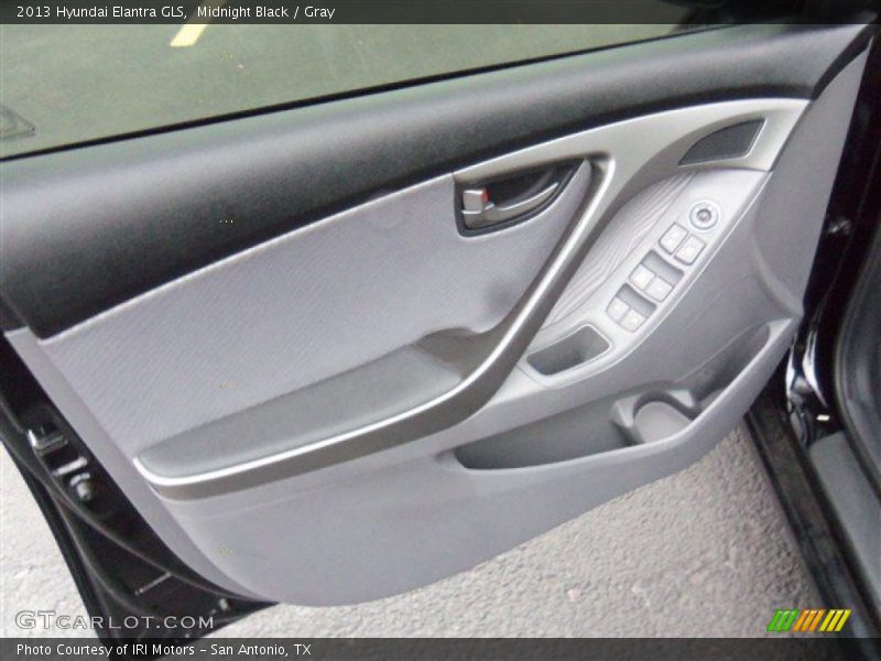 Midnight Black / Gray 2013 Hyundai Elantra GLS