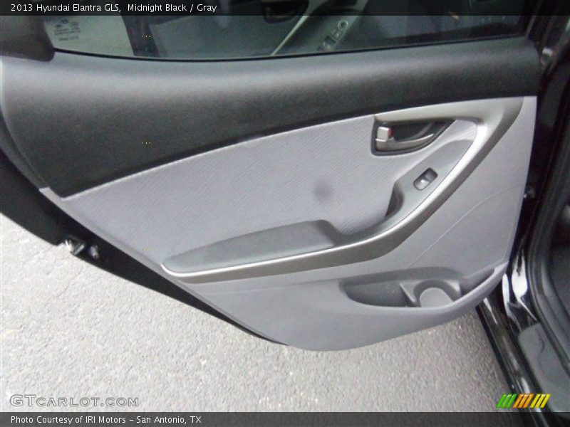 Midnight Black / Gray 2013 Hyundai Elantra GLS