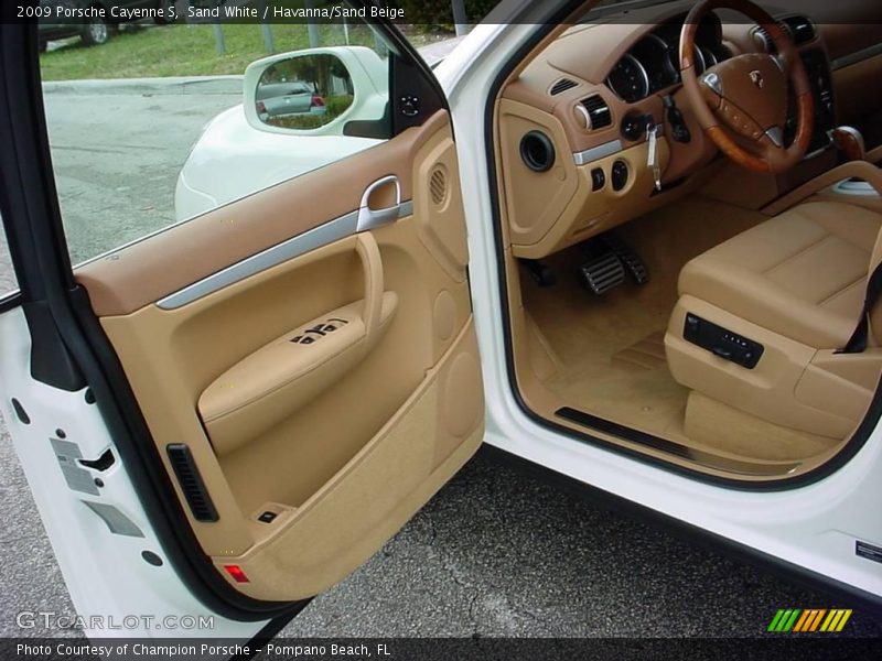 Sand White / Havanna/Sand Beige 2009 Porsche Cayenne S