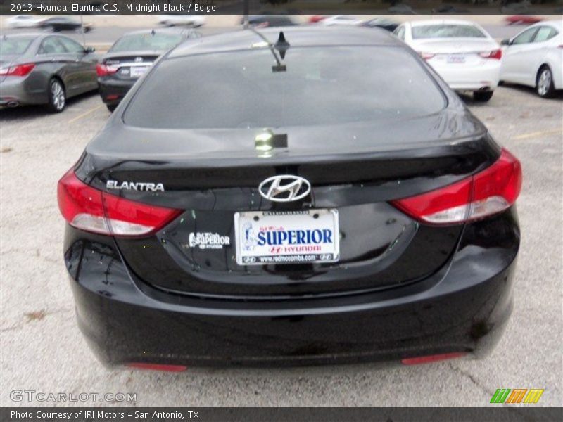 Midnight Black / Beige 2013 Hyundai Elantra GLS