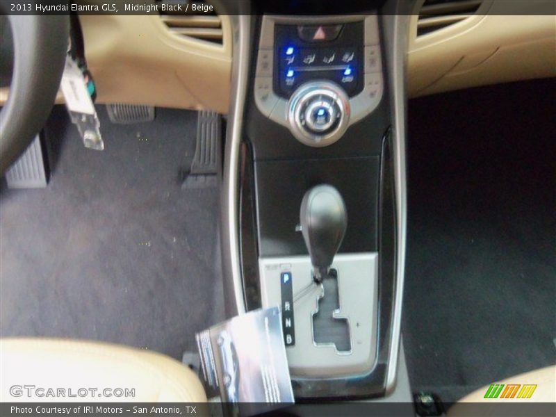 Midnight Black / Beige 2013 Hyundai Elantra GLS