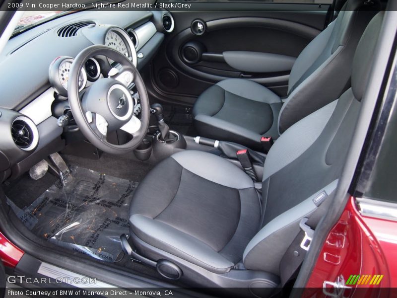 Nightfire Red Metallic / Black/Grey 2009 Mini Cooper Hardtop