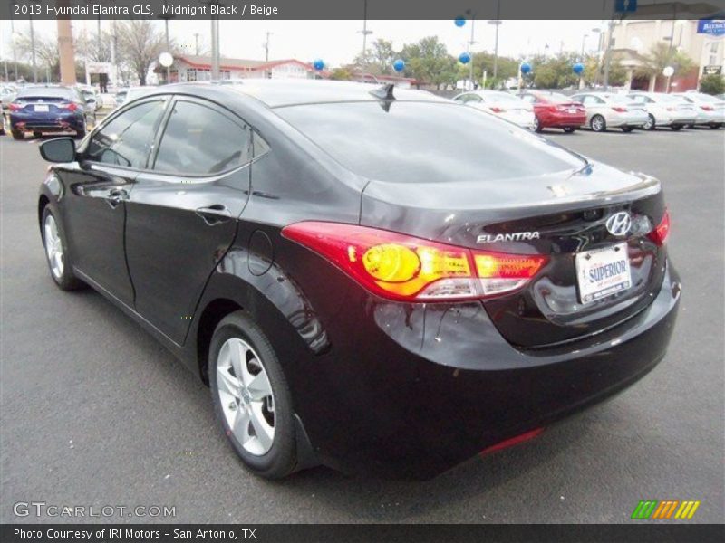 Midnight Black / Beige 2013 Hyundai Elantra GLS