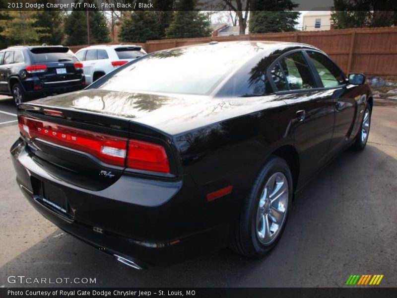 Pitch Black / Black 2013 Dodge Charger R/T Plus