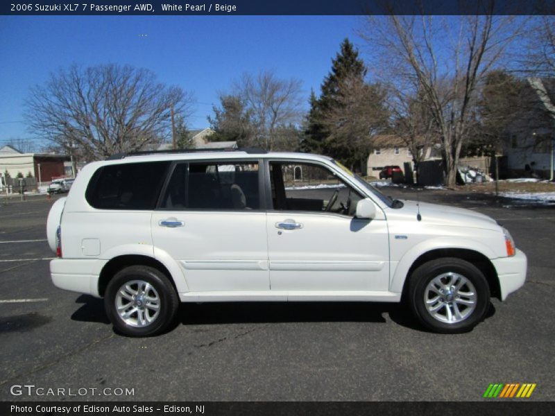  2006 XL7 7 Passenger AWD White Pearl