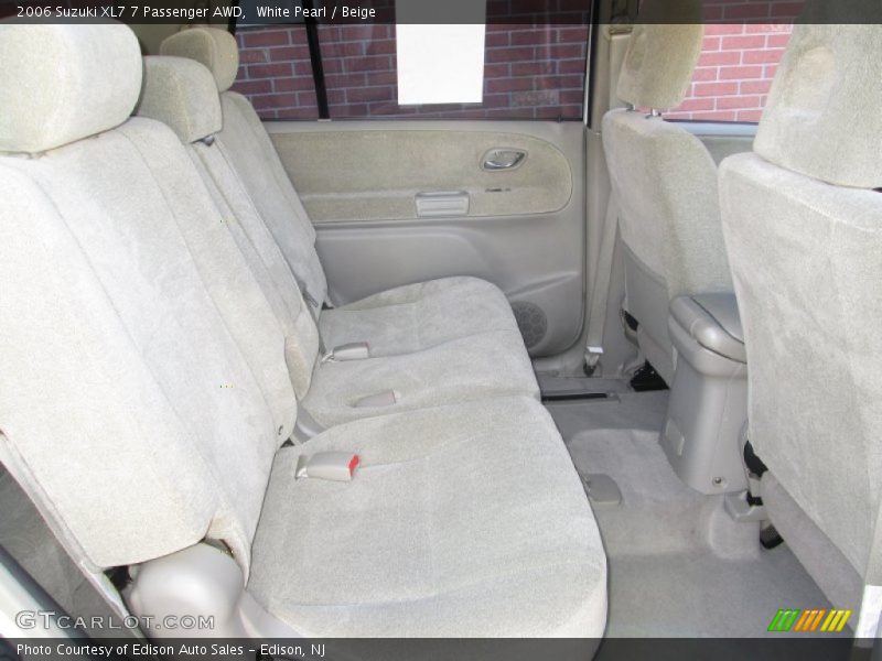 Rear Seat of 2006 XL7 7 Passenger AWD
