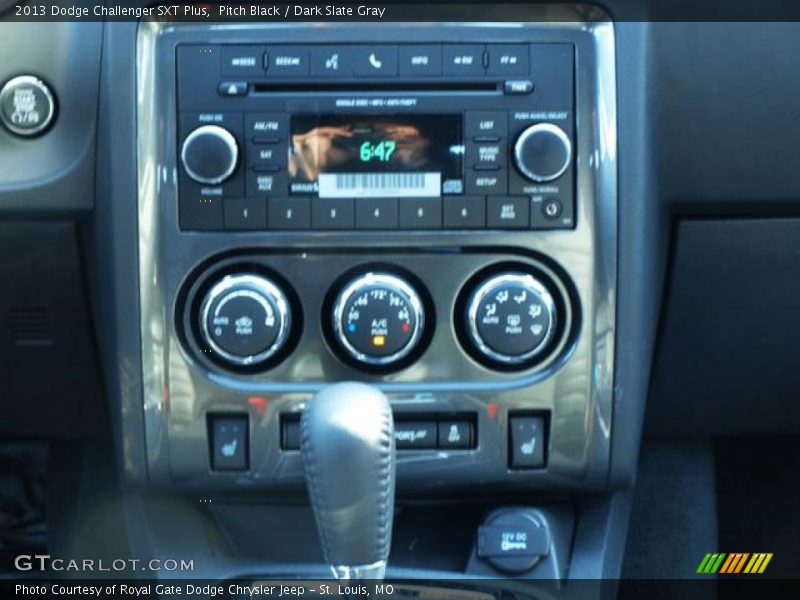 Pitch Black / Dark Slate Gray 2013 Dodge Challenger SXT Plus