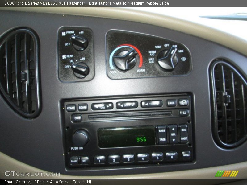 Controls of 2006 E Series Van E350 XLT Passenger