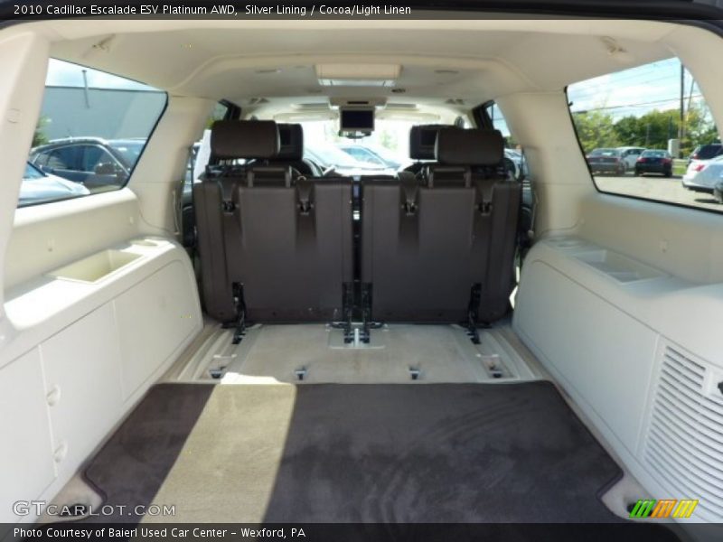  2010 Escalade ESV Platinum AWD Trunk