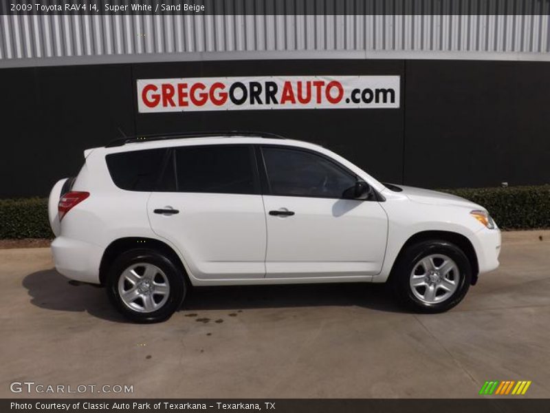 Super White / Sand Beige 2009 Toyota RAV4 I4