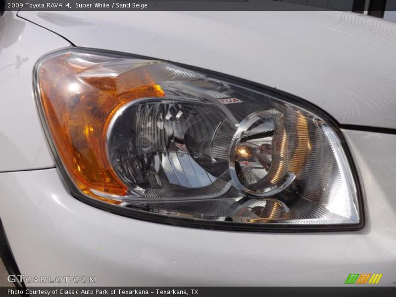Super White / Sand Beige 2009 Toyota RAV4 I4