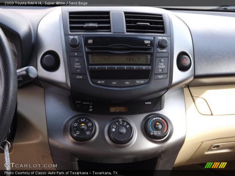 Super White / Sand Beige 2009 Toyota RAV4 I4