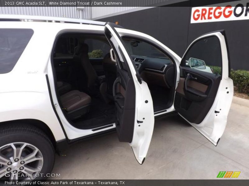 White Diamond Tricoat / Dark Cashmere 2013 GMC Acadia SLT