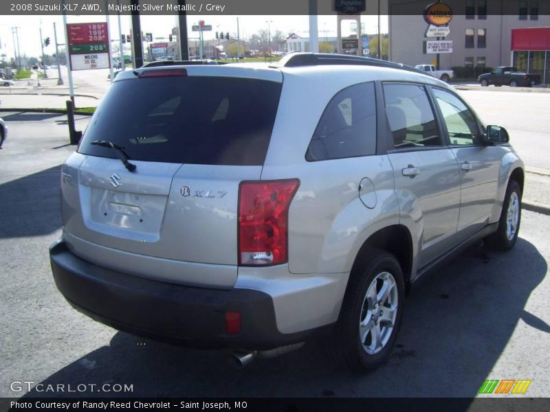 Majestic Silver Metallic / Grey 2008 Suzuki XL7 AWD
