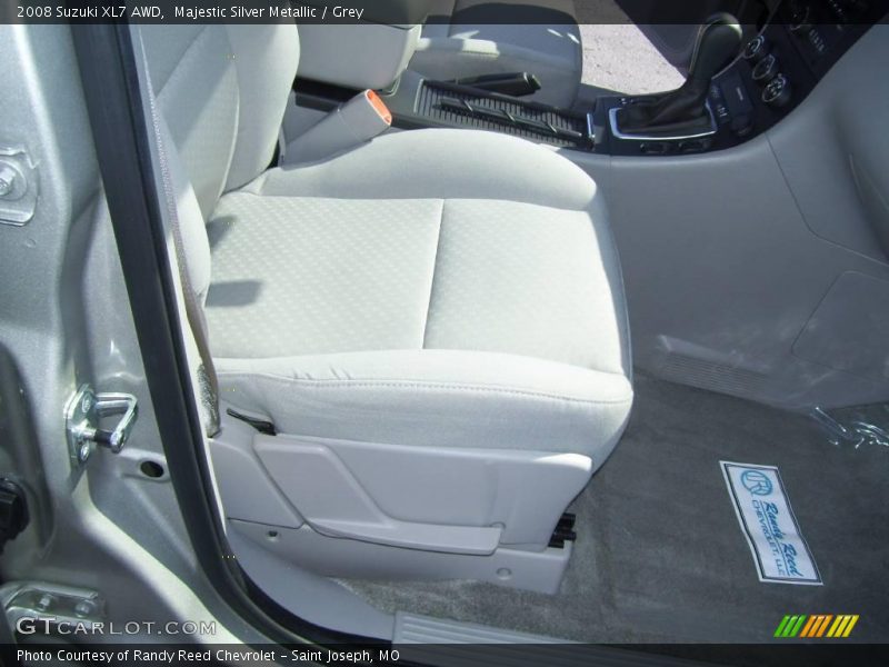 Majestic Silver Metallic / Grey 2008 Suzuki XL7 AWD
