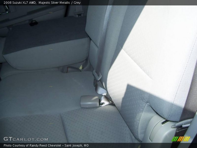 Majestic Silver Metallic / Grey 2008 Suzuki XL7 AWD