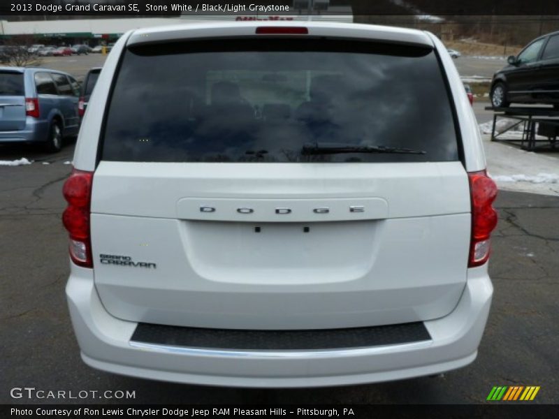 Stone White / Black/Light Graystone 2013 Dodge Grand Caravan SE