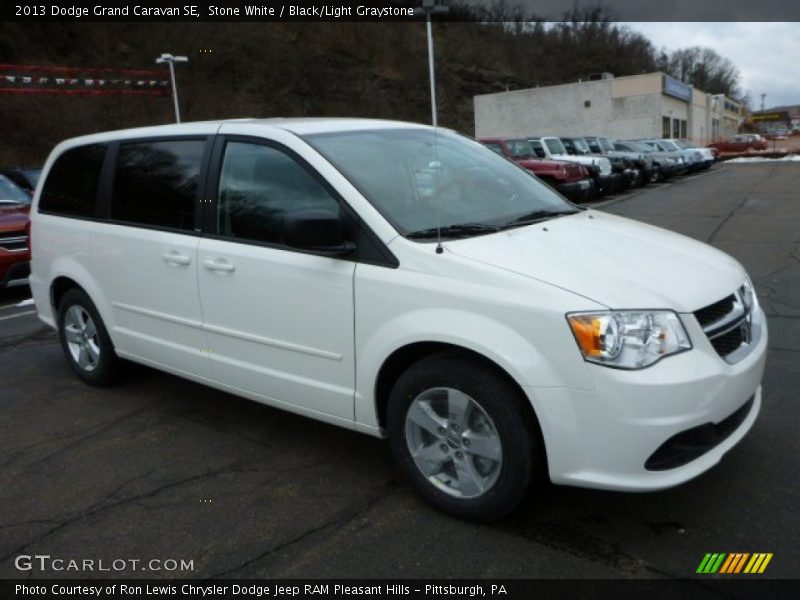 Stone White / Black/Light Graystone 2013 Dodge Grand Caravan SE