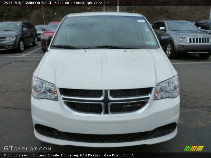 Stone White / Black/Light Graystone 2013 Dodge Grand Caravan SE