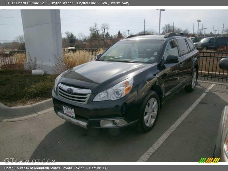Crystal Black Silica / Warm Ivory 2011 Subaru Outback 2.5i Limited Wagon