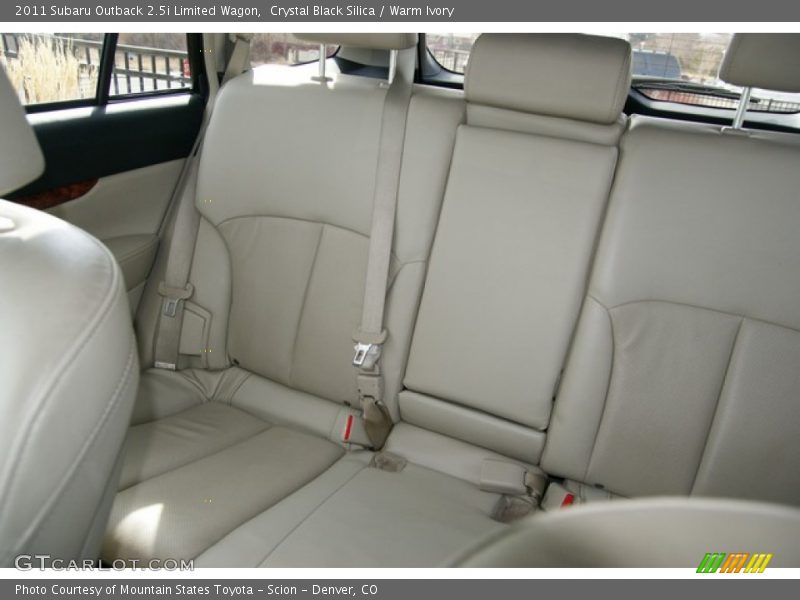 Crystal Black Silica / Warm Ivory 2011 Subaru Outback 2.5i Limited Wagon
