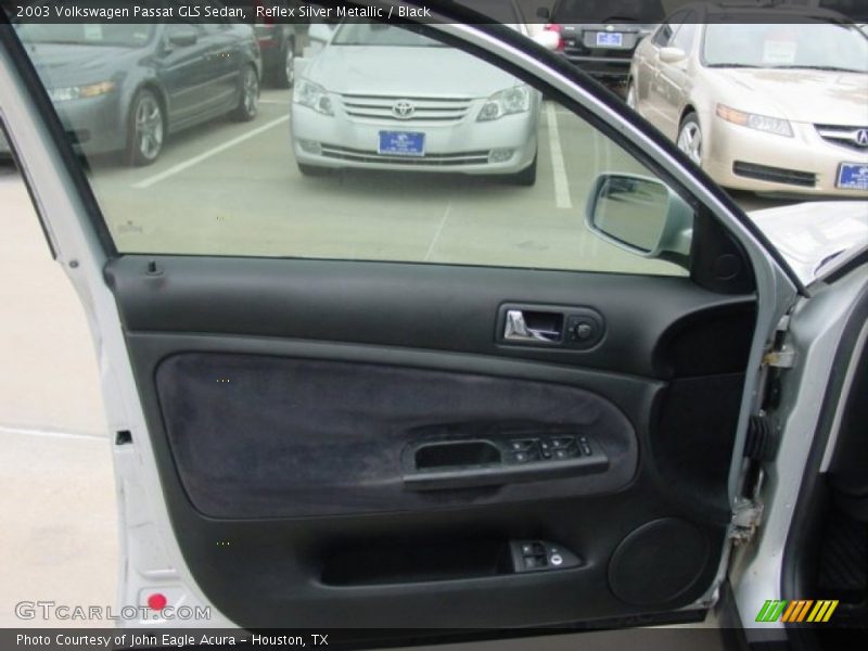 Reflex Silver Metallic / Black 2003 Volkswagen Passat GLS Sedan