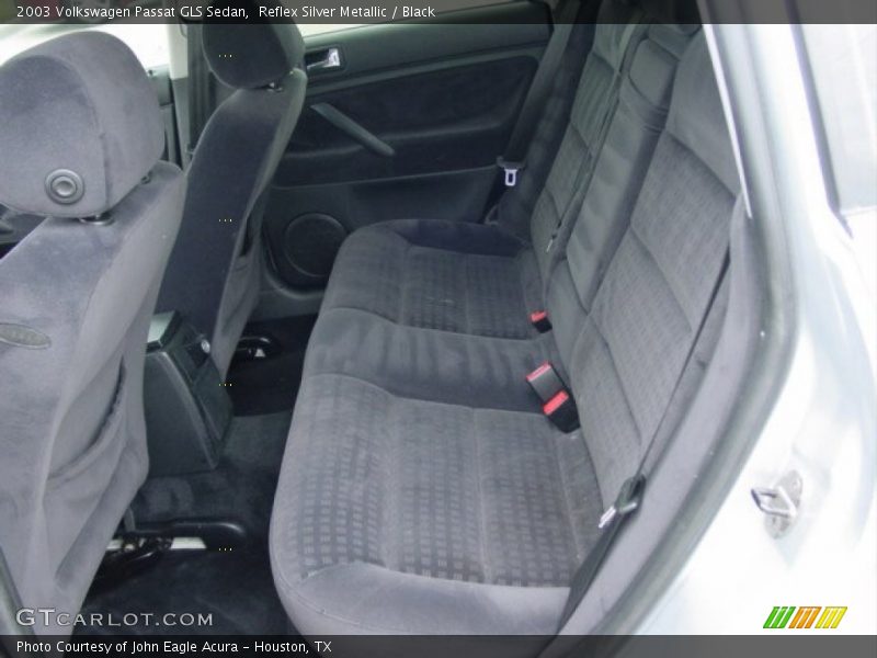 Reflex Silver Metallic / Black 2003 Volkswagen Passat GLS Sedan
