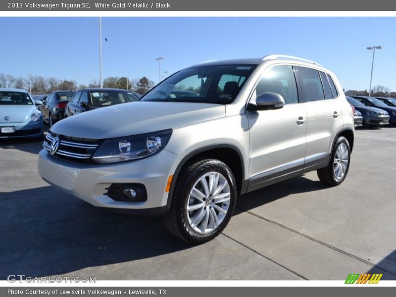White Gold Metallic / Black 2013 Volkswagen Tiguan SE