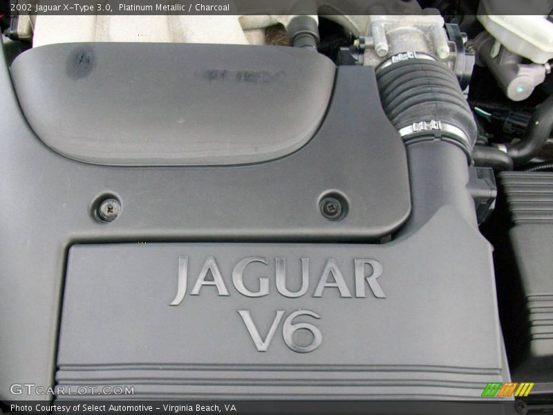 Platinum Metallic / Charcoal 2002 Jaguar X-Type 3.0