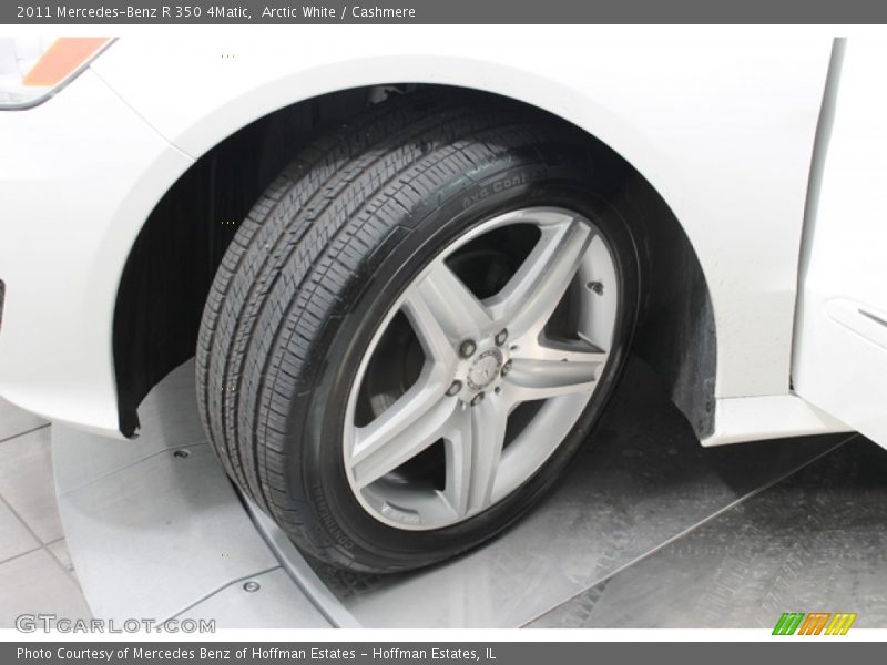 Arctic White / Cashmere 2011 Mercedes-Benz R 350 4Matic