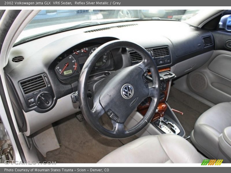 Reflex Silver Metallic / Grey 2002 Volkswagen Jetta GLX  VR6 Sedan