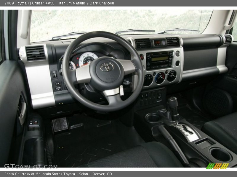 Titanium Metallic / Dark Charcoal 2009 Toyota FJ Cruiser 4WD