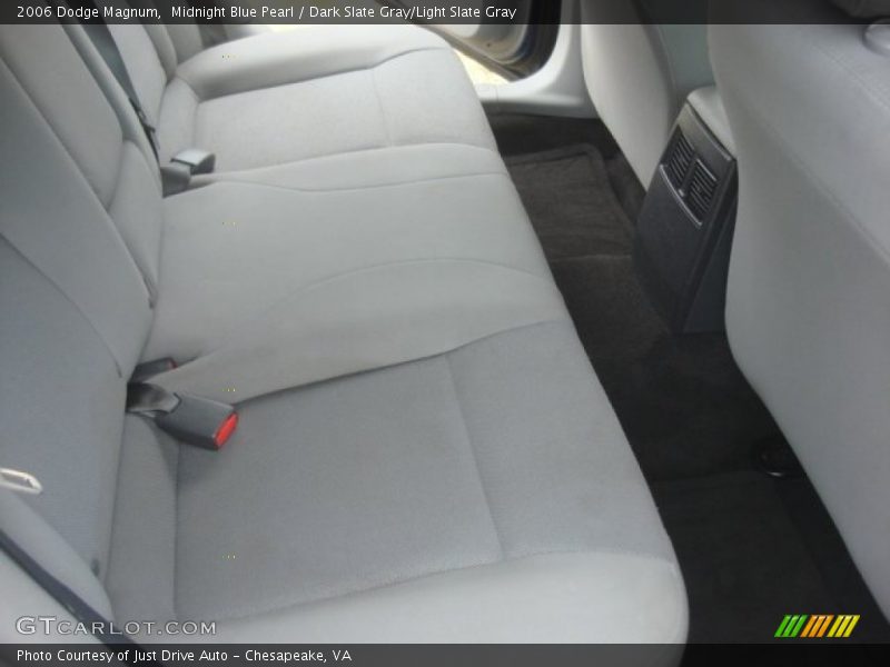 Midnight Blue Pearl / Dark Slate Gray/Light Slate Gray 2006 Dodge Magnum