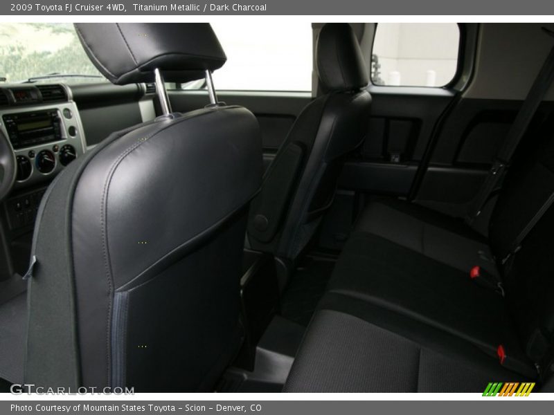 Titanium Metallic / Dark Charcoal 2009 Toyota FJ Cruiser 4WD