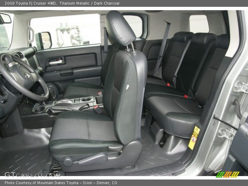 Titanium Metallic / Dark Charcoal 2009 Toyota FJ Cruiser 4WD