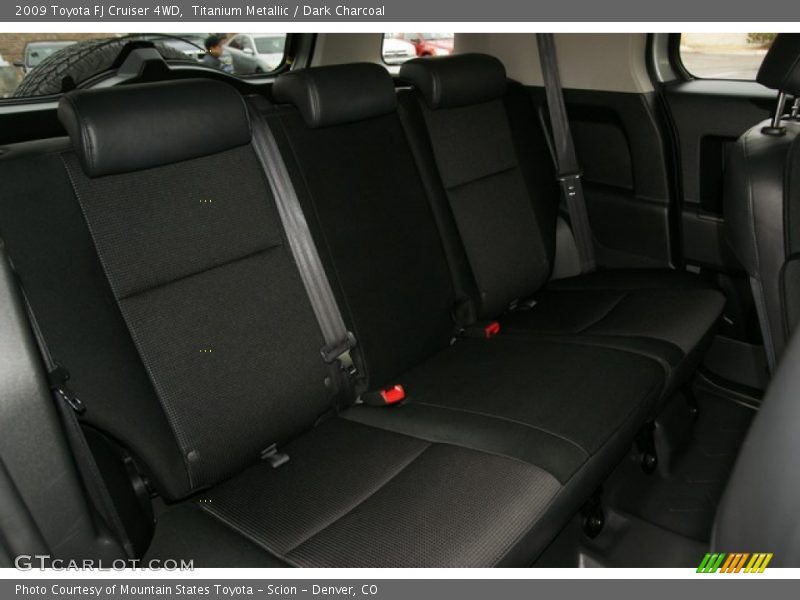 Titanium Metallic / Dark Charcoal 2009 Toyota FJ Cruiser 4WD