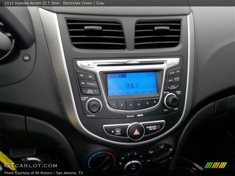 Controls of 2013 Accent GS 5 Door