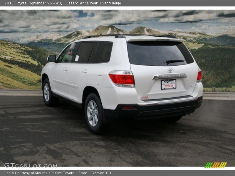 Blizzard White Pearl / Sand Beige 2013 Toyota Highlander V6 4WD