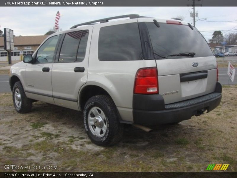 Mineral Grey Metallic / Graphite 2004 Ford Explorer XLS