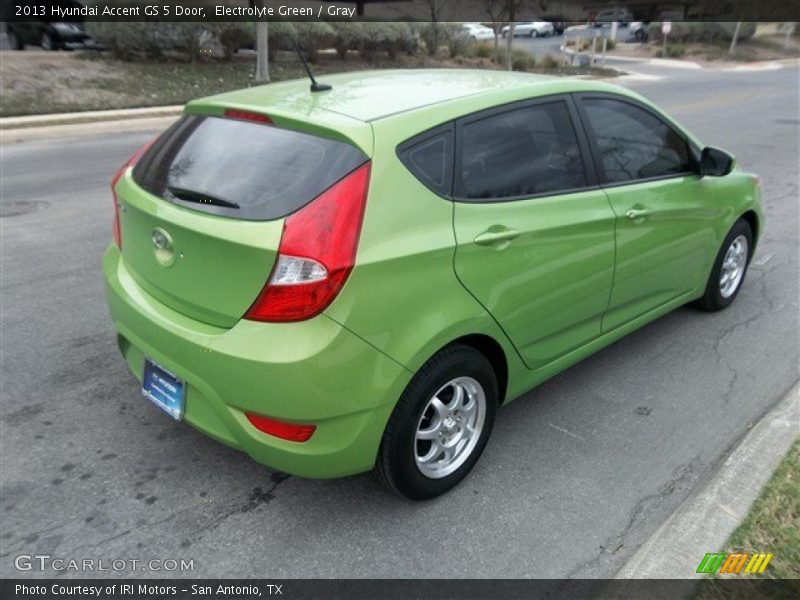 Electrolyte Green / Gray 2013 Hyundai Accent GS 5 Door