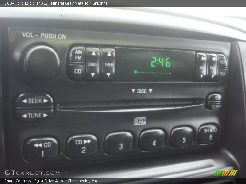 Mineral Grey Metallic / Graphite 2004 Ford Explorer XLS