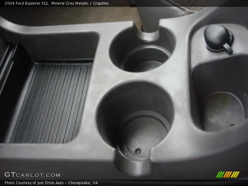 Mineral Grey Metallic / Graphite 2004 Ford Explorer XLS