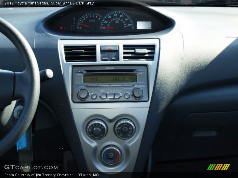 Super White / Dark Gray 2012 Toyota Yaris Sedan