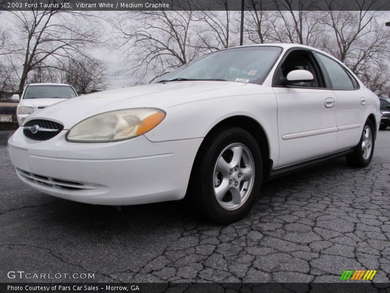 Vibrant White / Medium Graphite 2003 Ford Taurus SES