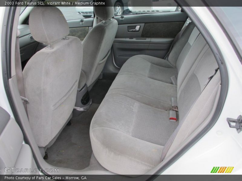 Vibrant White / Medium Graphite 2003 Ford Taurus SES